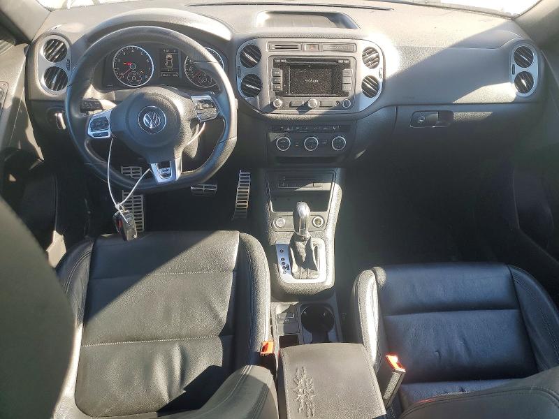 2014 Volkswagen Tiguan მანქანა იყიდება აუქციონზე, vin: WVGAV3AXXEW103879, აუქციონის ნომერი: 61629436