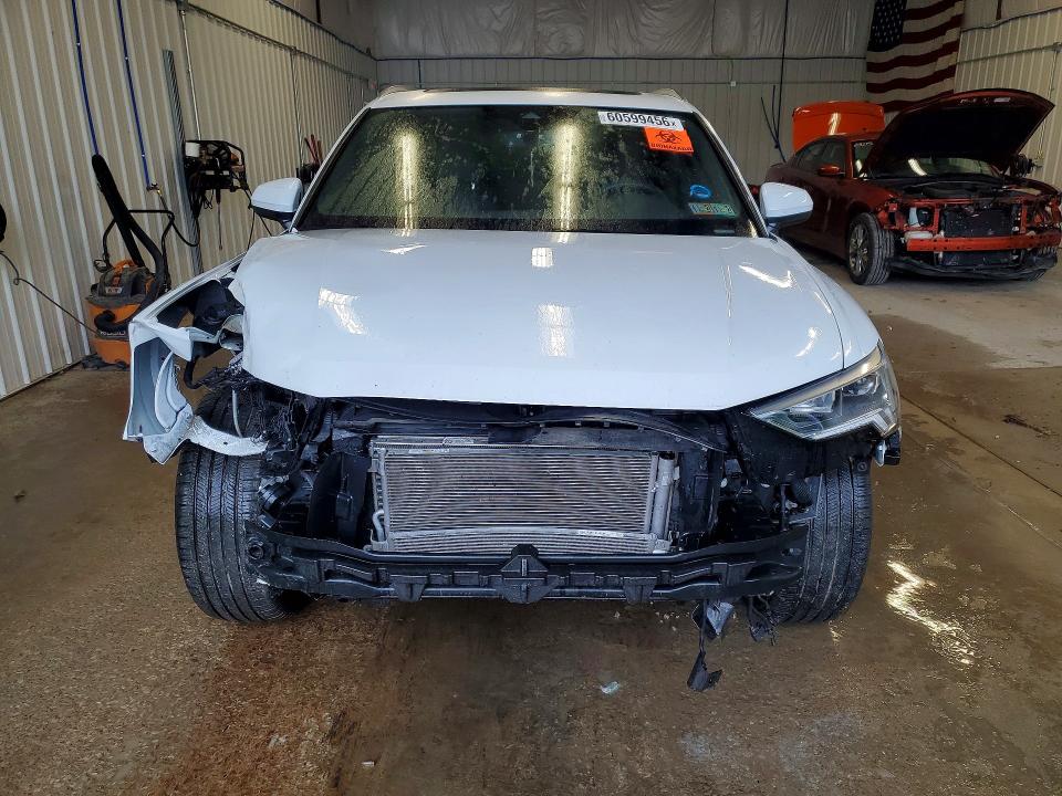 2024 Audi Q3 მანქანა იყიდება აუქციონზე, vin: WA1EECF36R1047304, აუქციონის ნომერი: 60599456