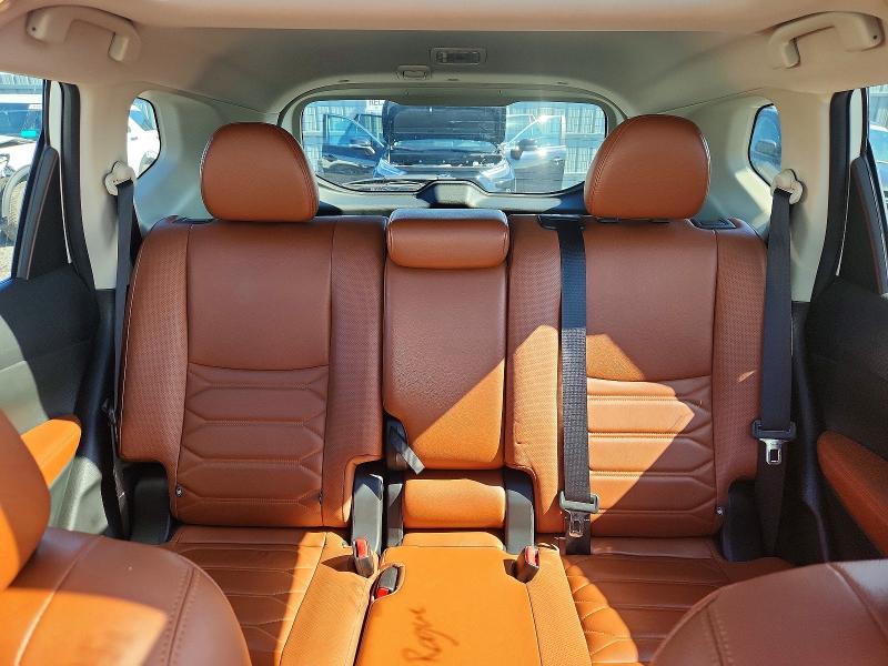 Продаж на аукціоні авто 2017 Nissan Rogue, vin: 5N1AT2MV3HC770289, номер лоту: 60673736