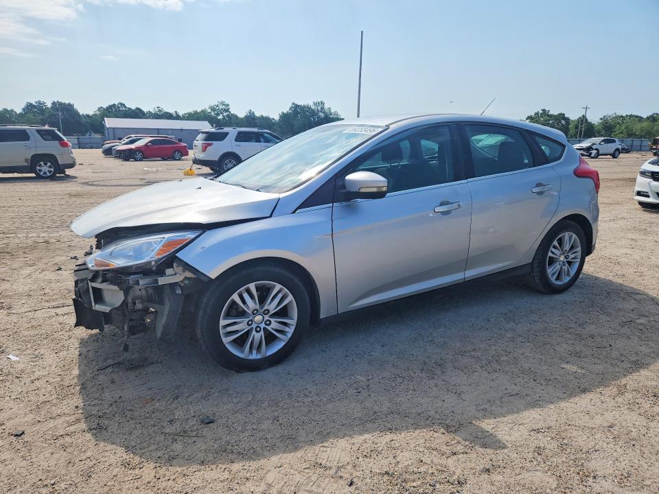 59233496 :رقم المزاد ، 1FAHP3M28CL239574 vin ، 2012 Ford Focus مزاد بيع