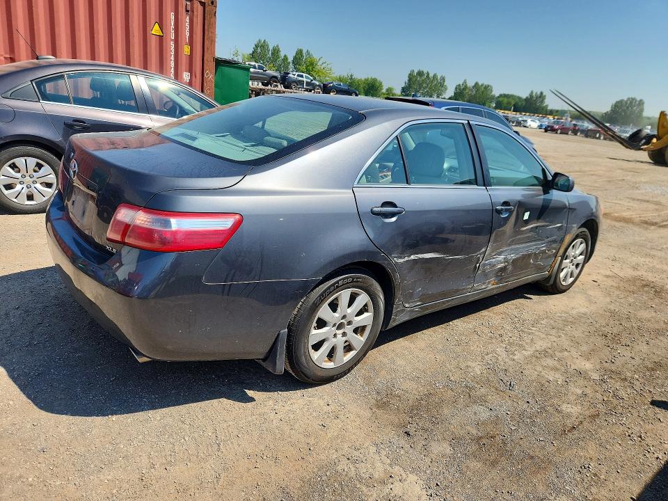60871086 :رقم المزاد ، 4T1BK46K68U058732 vin ، 2008 Toyota Camry مزاد بيع