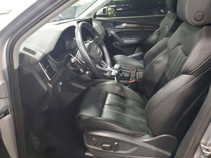 60579116 :رقم المزاد ، WA1CAAFYXM2050969 vin ، 2021 Audi Q5 مزاد بيع