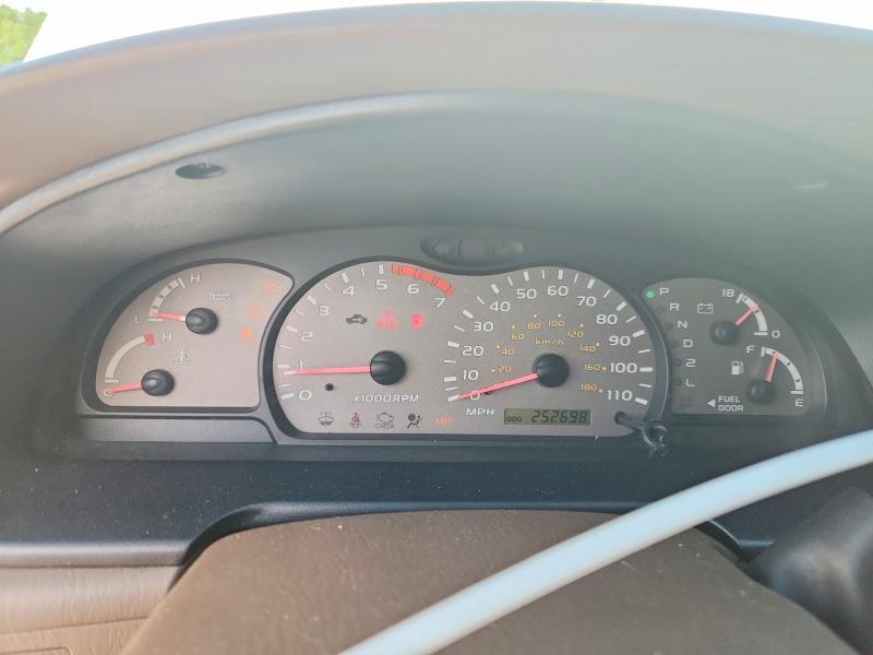61055606 :رقم المزاد ، 5TDZT38A84S208837 vin ، 2004 Toyota Sequoia مزاد بيع