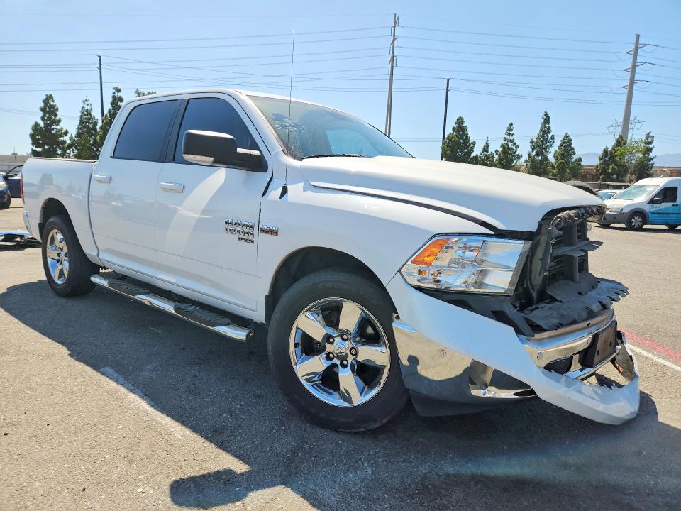 Продажа на аукционе авто 2019 Ram 1500 Classic, vin: 1C6RR6LT1KS592478, номер лота: 61575526
