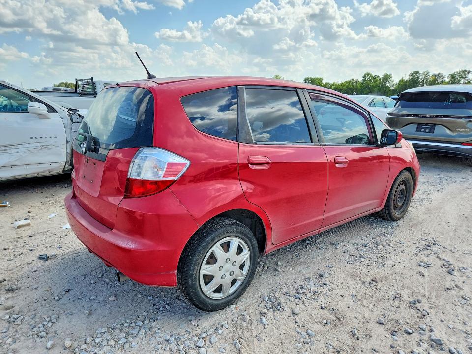Продажа на аукционе авто 2013 Honda Fit, vin: JHMGE8H39DC013720, номер лота: 62786516