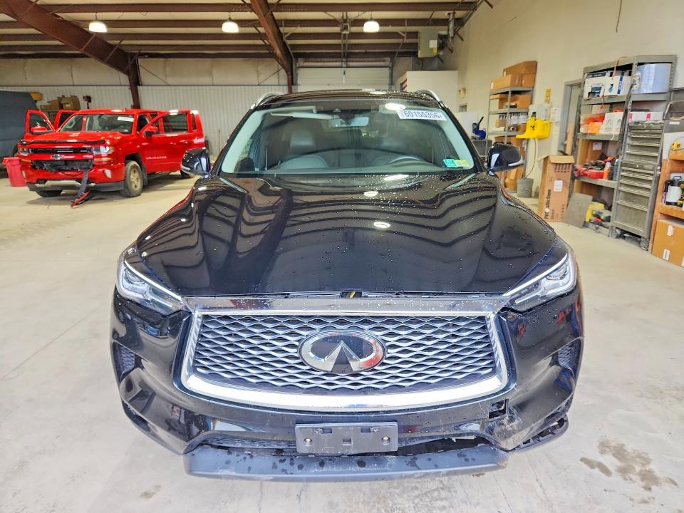 60155356 :رقم المزاد ، 3PCAJ5BB8PF110013 vin ، 2023 Infiniti Qx50 مزاد بيع