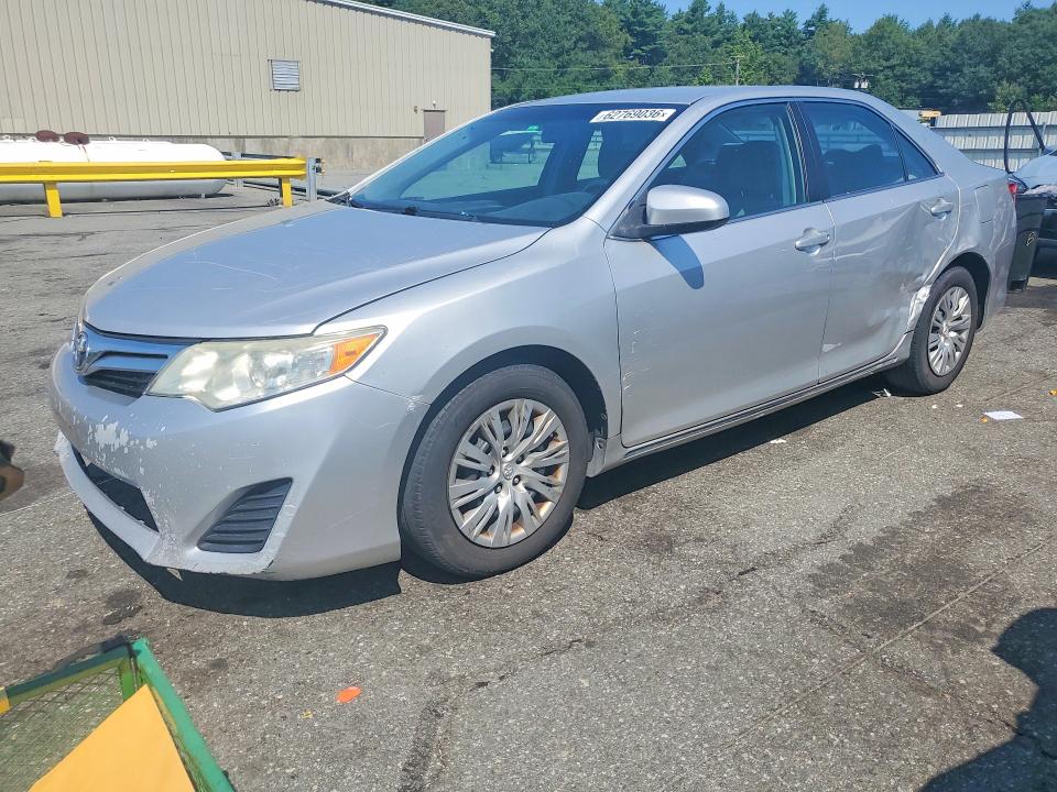 2013 Toyota Camry მანქანა იყიდება აუქციონზე, vin: 4T1BF1FK9DU213318, აუქციონის ნომერი: 62769036