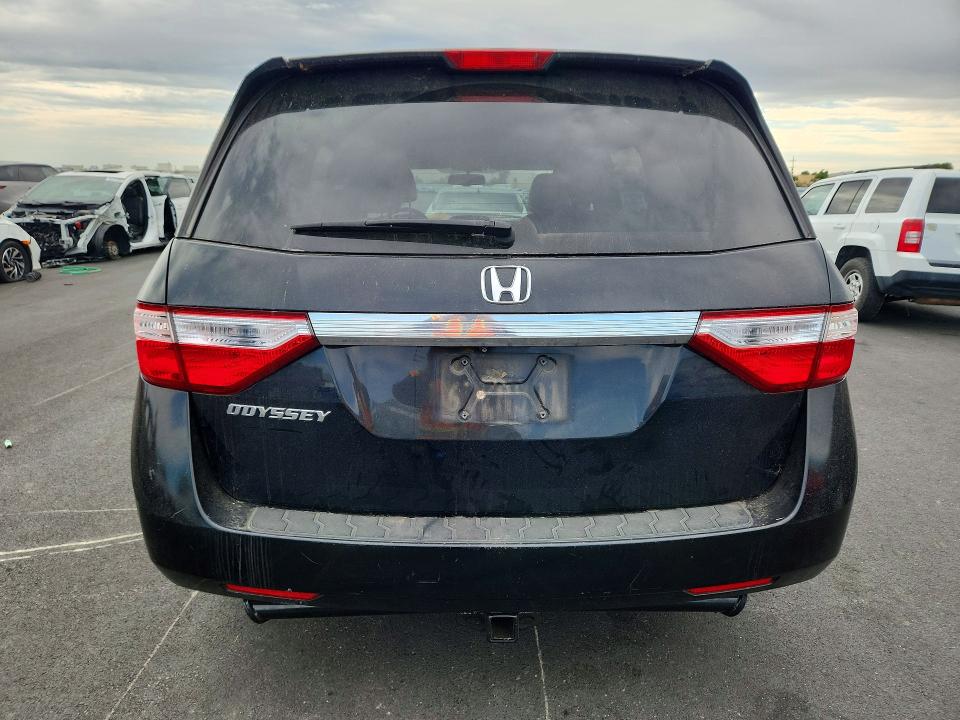 60862106 :رقم المزاد ، 5FNRL5H68DB045909 vin ، 2013 Honda Odyssey مزاد بيع