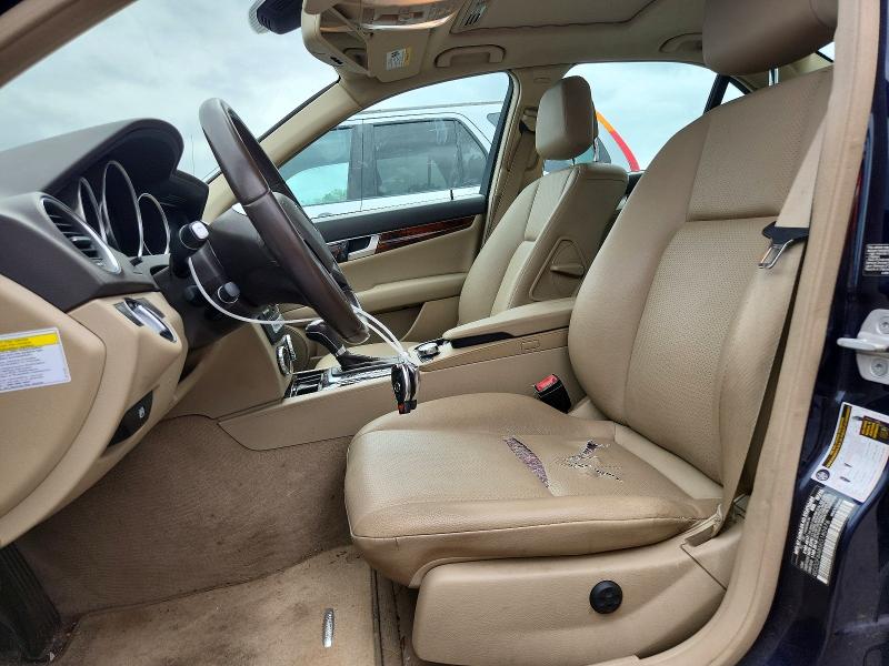 58926946 :رقم المزاد ، WDDGF8AB5EG180978 vin ، 2014 Mercedes-benz C مزاد بيع