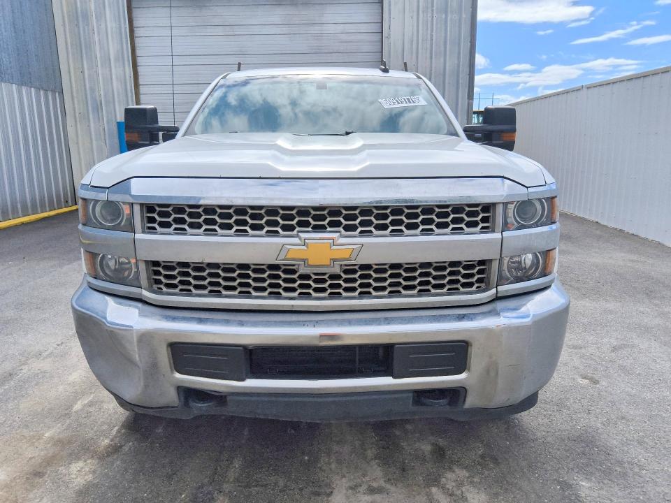 60919776 :رقم المزاد ، 2GC2CREG4K1137024 vin ، 2019 Chevrolet Silverado مزاد بيع