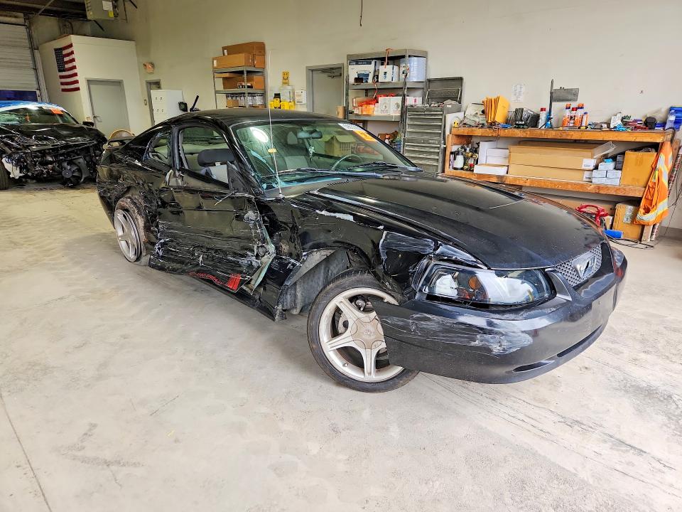 59633856 :رقم المزاد ، 1FAFP40664F214243 vin ، 2004 Ford Mustang مزاد بيع