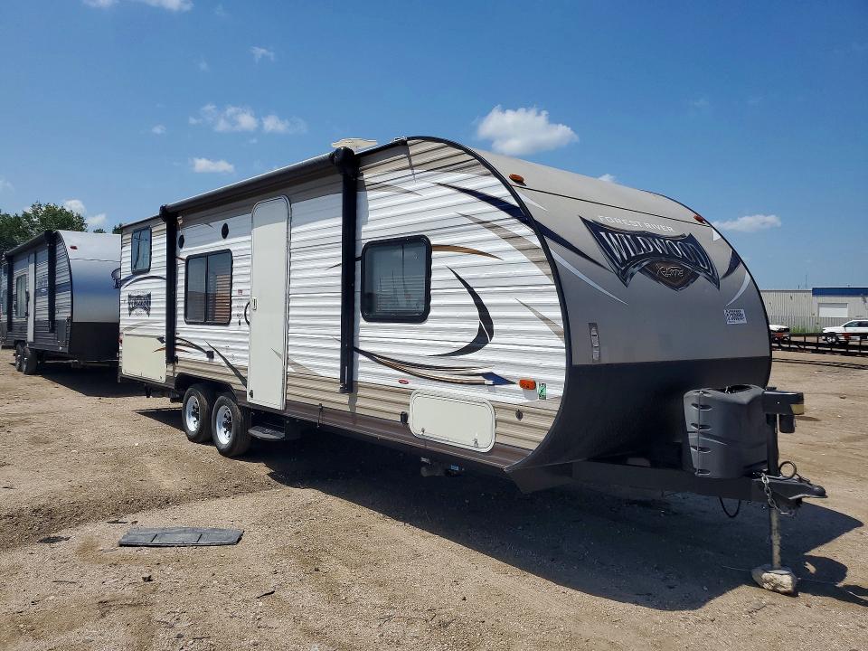 61506896 :رقم المزاد ، 4X4TWDB21J7358325 vin ، 2018 Foresriver Wildwood مزاد بيع
