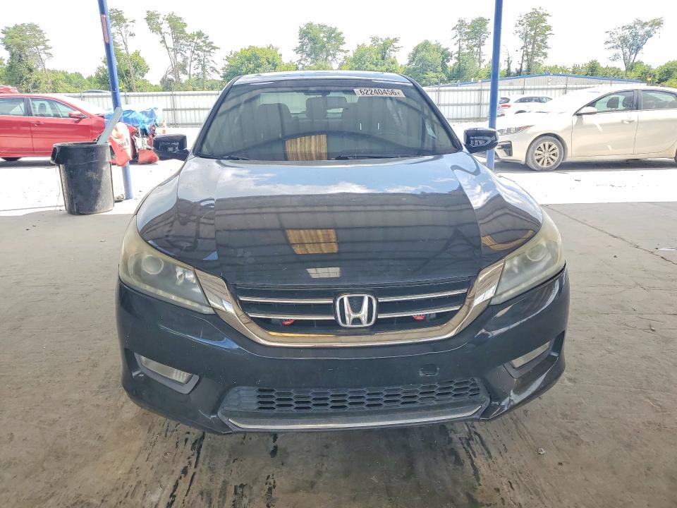 62240456 :رقم المزاد ، 1HGCR3F85DA013989 vin ، 2013 Honda Accord مزاد بيع