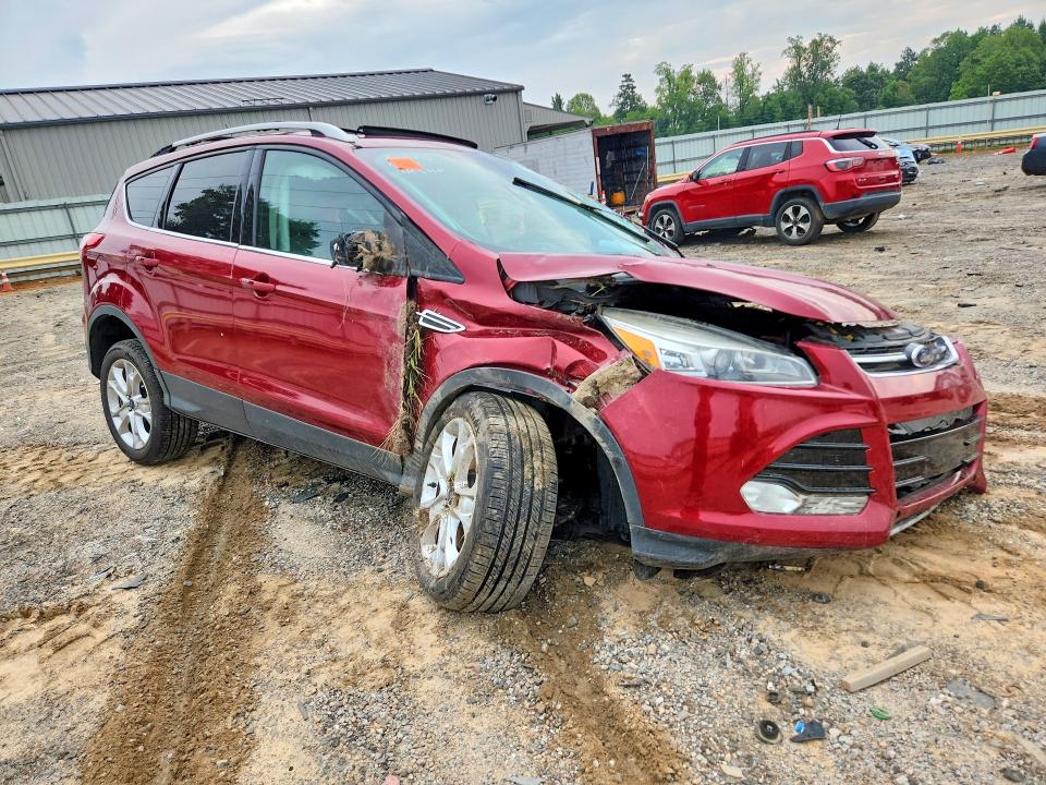 2016 Ford Escape მანქანა იყიდება აუქციონზე, vin: 1FMCU9JX9GUB90638, აუქციონის ნომერი: 62984176