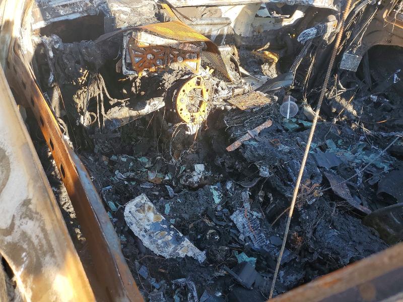 58181286 :رقم المزاد ، WDDZH6GB9JA328027 vin ، 2018 Mercedes-benz E مزاد بيع