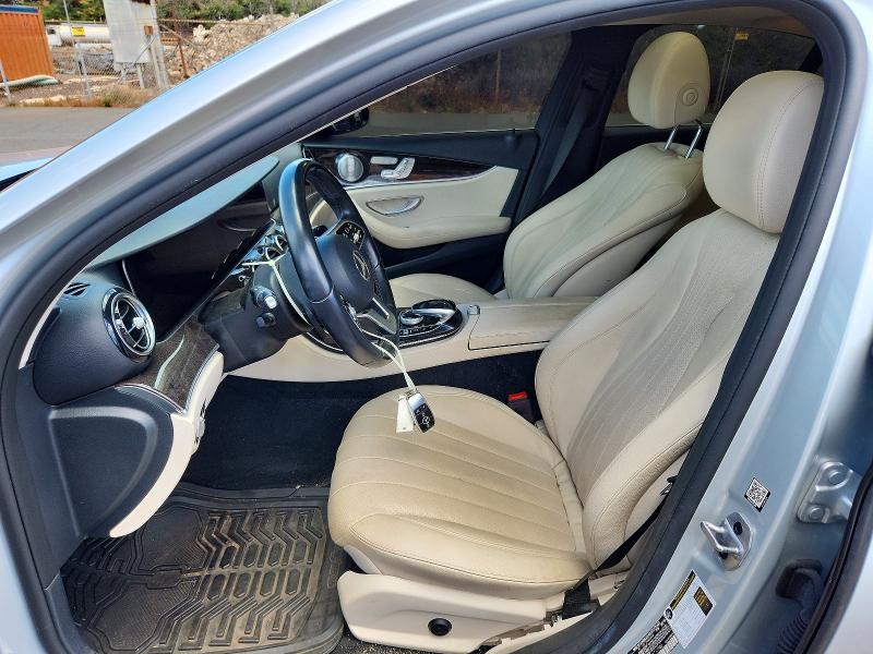 61775016 :رقم المزاد ، WDDZF8DBXLA717588 vin ، 2020 Mercedes-benz E مزاد بيع