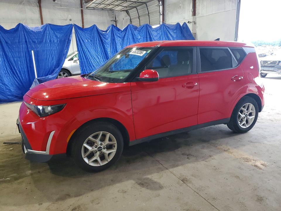 60620206 :رقم المزاد ، KNDJ23AU0P7198470 vin ، 2023 Kia Soul مزاد بيع