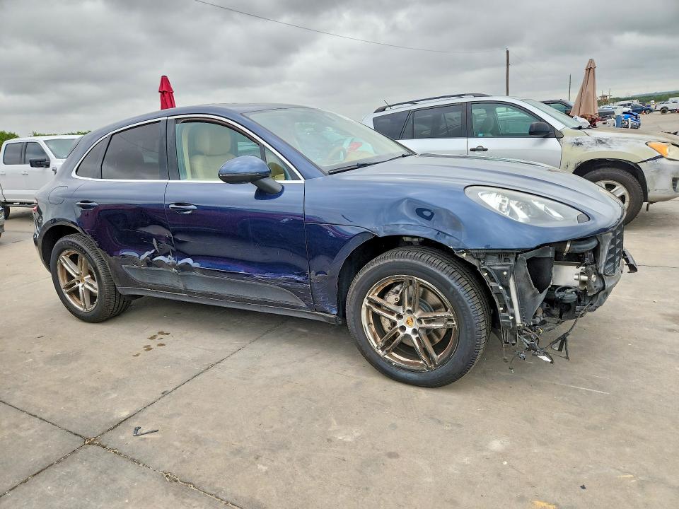 2016 Porsche Macan მანქანა იყიდება აუქციონზე, vin: WP1AB2A55GLB45451, აუქციონის ნომერი: 61221676