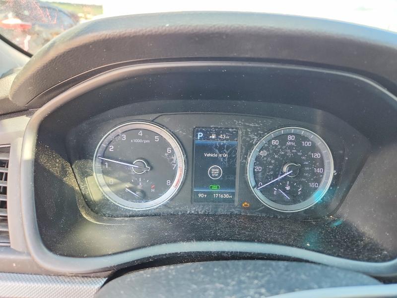 60700906 :رقم المزاد ، 5NPE34AF1JH661838 vin ، 2018 Hyundai Sonata مزاد بيع