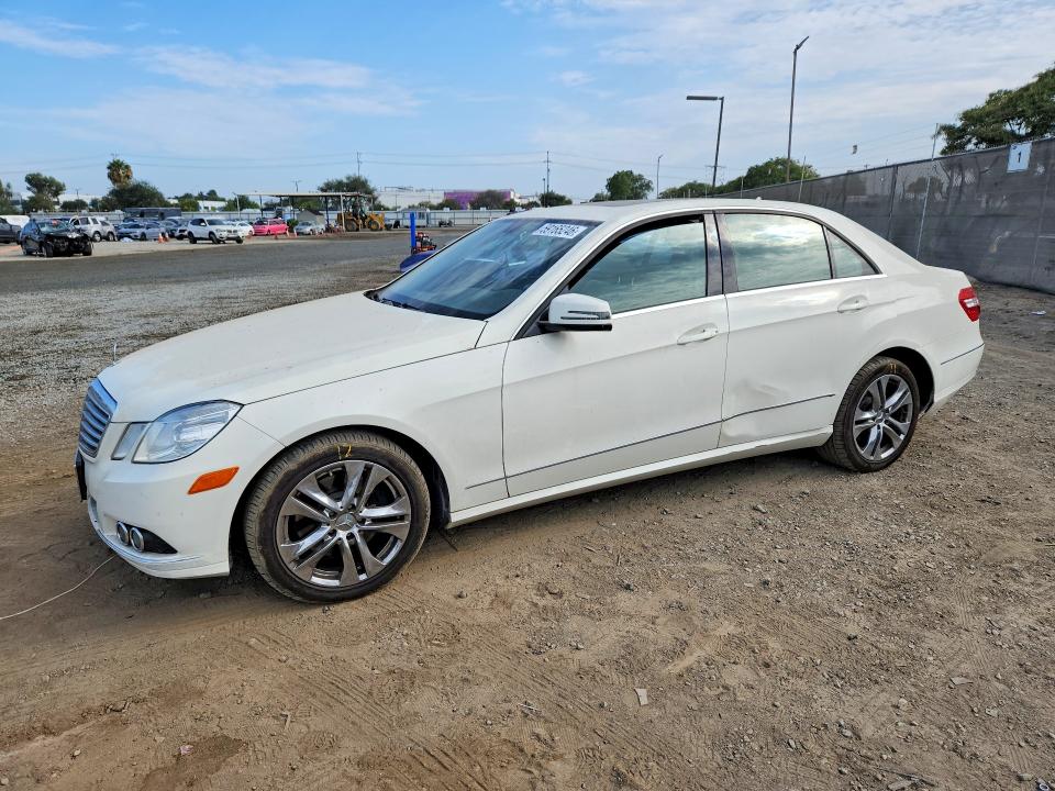 2011 Mercedes-benz E მანქანა იყიდება აუქციონზე, vin: WDDHF5GBXBA346940, აუქციონის ნომერი: 59165246