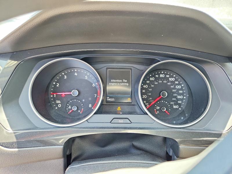 60778076 :رقم المزاد ، 3VV1B7AX0JM208236 vin ، 2018 Volkswagen Tiguan مزاد بيع