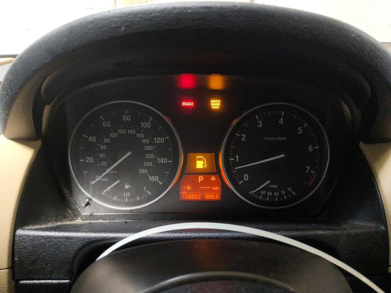 Продажа на аукционе авто 2015 Bmw X1, vin: WBAVM1C57FV318150, номер лота: 58904116