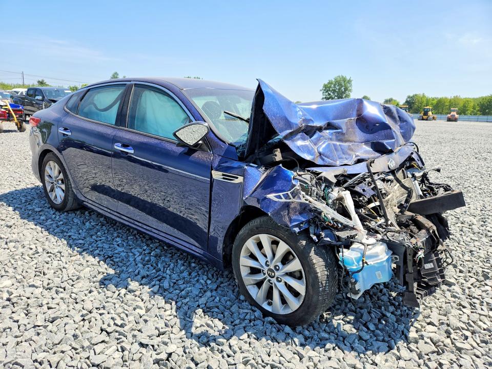 Продаж на аукціоні авто 2017 Kia Optima, vin: 5XXGU4L38HG152344, номер лоту: 60938146