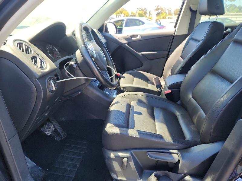 Auction sale of the 2017 Volkswagen Tiguan, vin: WVGBV7AX2HK027954, lot number: 59907026