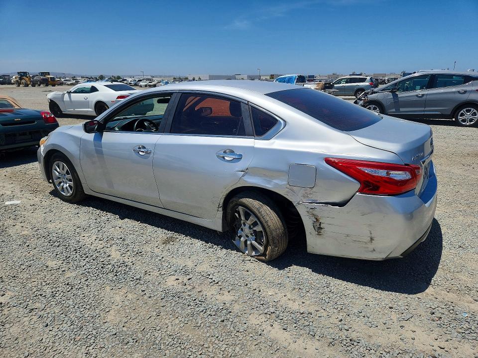 Продаж на аукціоні авто 2016 Nissan Altima, vin: 1N4AL3APXGC167909, номер лоту: 62352546