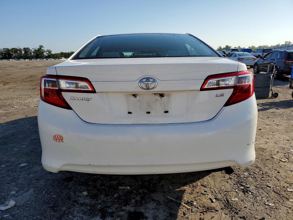 61168776 :رقم المزاد ، 4T4BF1FK1DR310485 vin ، 2013 Toyota Camry مزاد بيع