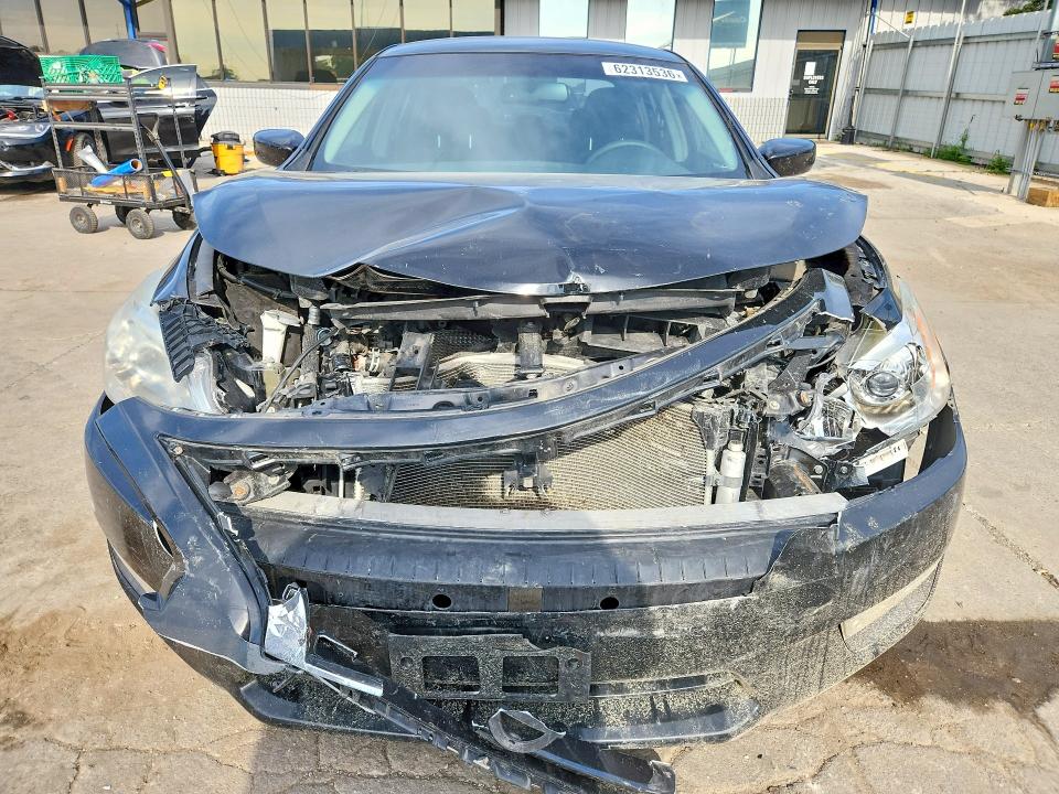 2013 Nissan Altima მანქანა იყიდება აუქციონზე, vin: 1N4AL3AP6DC279196, აუქციონის ნომერი: 62313536