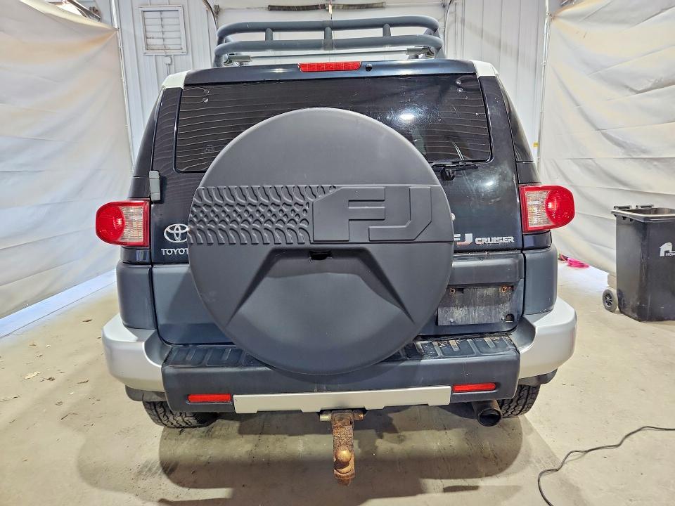 Продажа на аукционе авто 2010 Toyota Fj Cruiser, vin: JTEBU4BF2AK083941, номер лота: 60455356