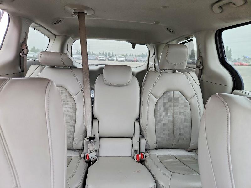 59700876 :رقم المزاد ، 2C4RC1BG0KR531884 vin ، 2019 Chrysler Pacifica مزاد بيع