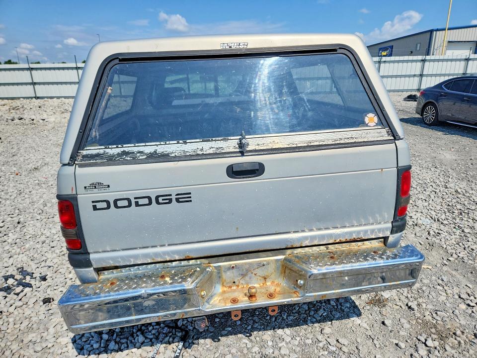 61939496 :رقم المزاد ، 3B7HC12Y6XG146119 vin ، 1999 Dodge Ram 1500 مزاد بيع