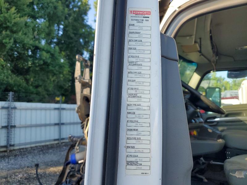 Продаж на аукціоні авто 2019 Kenworth T880, vin: 1NKZXPEX2KJ239014, номер лоту: 61478866