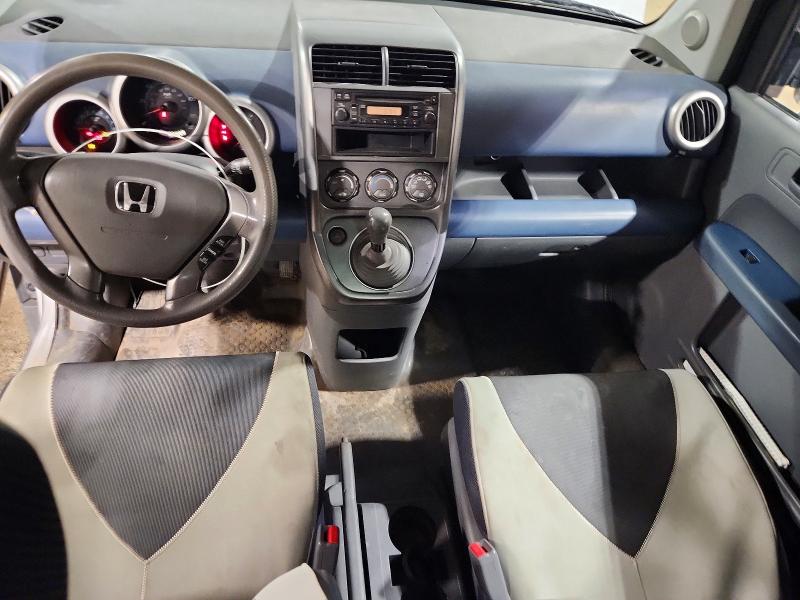 61808706 :رقم المزاد ، 5J6YH27315L020104 vin ، 2005 Honda Element مزاد بيع