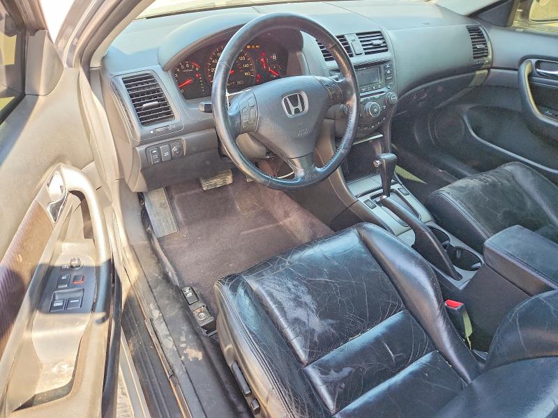 60597886 :رقم المزاد ، 1HGCM82634A013747 vin ، 2004 Honda Accord مزاد بيع