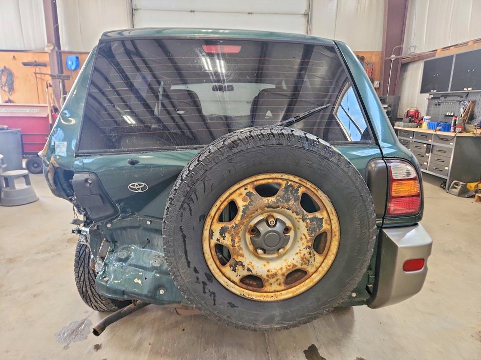 60117136 :رقم المزاد ، JT3HP10V0X7133878 vin ، 1999 Toyota Rav4 مزاد بيع