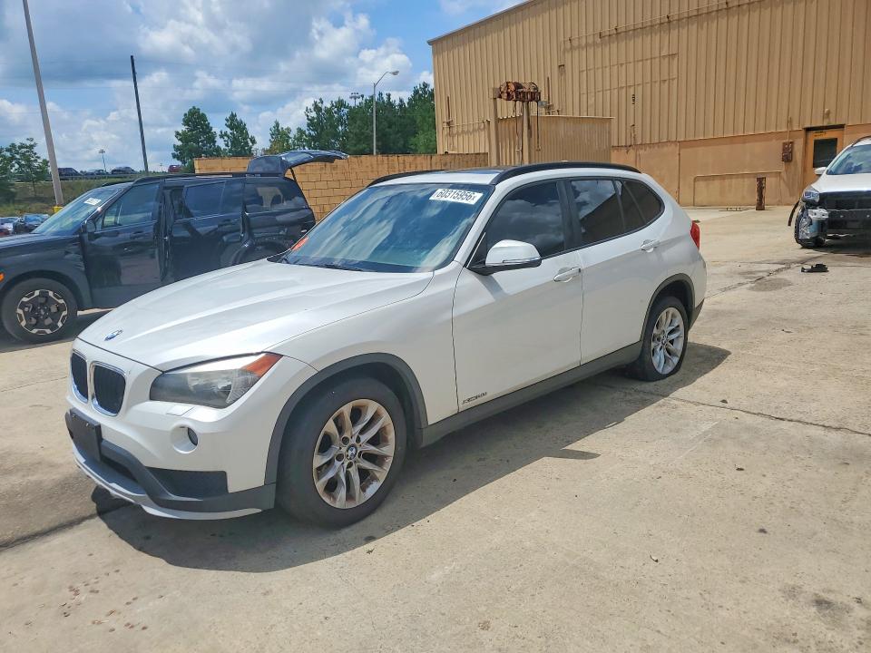 60315956 :رقم المزاد ، WBAVL1C52FVY40199 vin ، 2015 Bmw X1 مزاد بيع