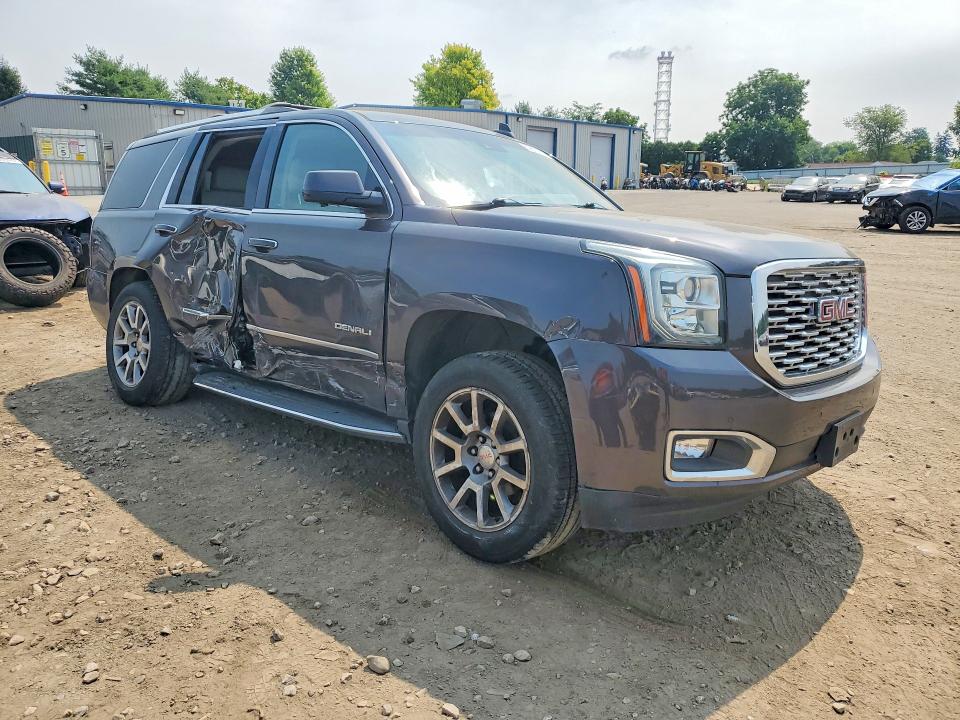 59605916 :رقم المزاد ، 1GKS2CKJ4JR176139 vin ، 2018 Gmc Yukon مزاد بيع