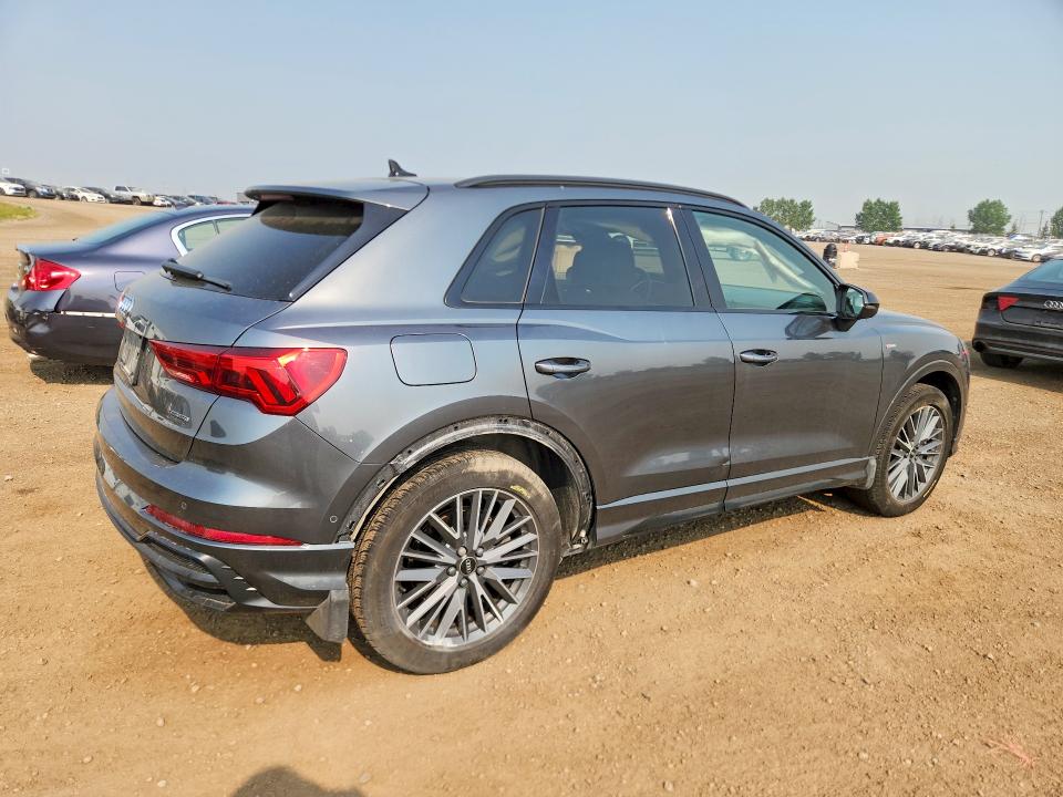 Продажа на аукционе авто 2021 Audi Q3, vin: WA1FECF38M1050217, номер лота: 63436866