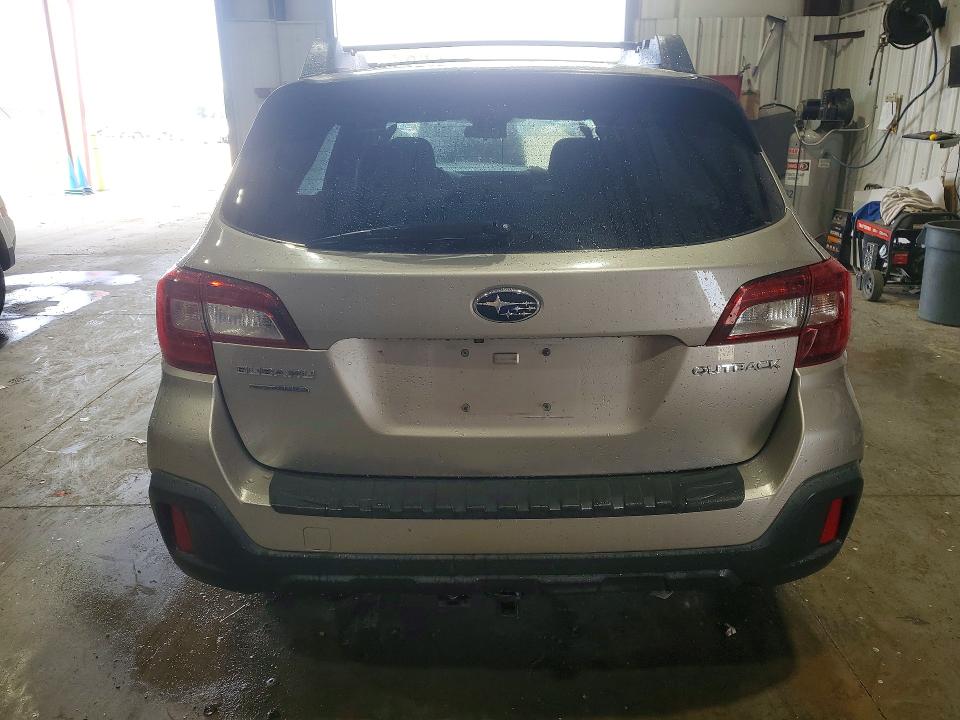 Продаж на аукціоні авто 2018 Subaru Outback, vin: 4S4BSAAC0J3266146, номер лоту: 61697656