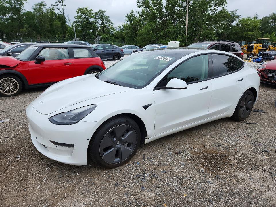 Продажа на аукционе авто 2023 Tesla Model 3, vin: 5YJ3E1EAXPF559220, номер лота: 61342636