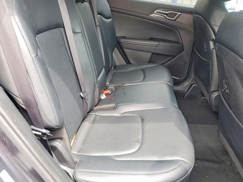 60773026 :رقم المزاد ، 5XYK33AF5PG120093 vin ، 2023 Kia Sportage مزاد بيع
