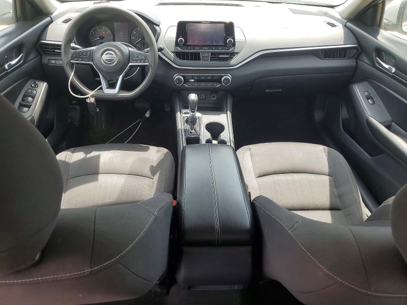 60117046 :رقم المزاد ، 1N4BL4BV5NN319961 vin ، 2022 Nissan Altima مزاد بيع