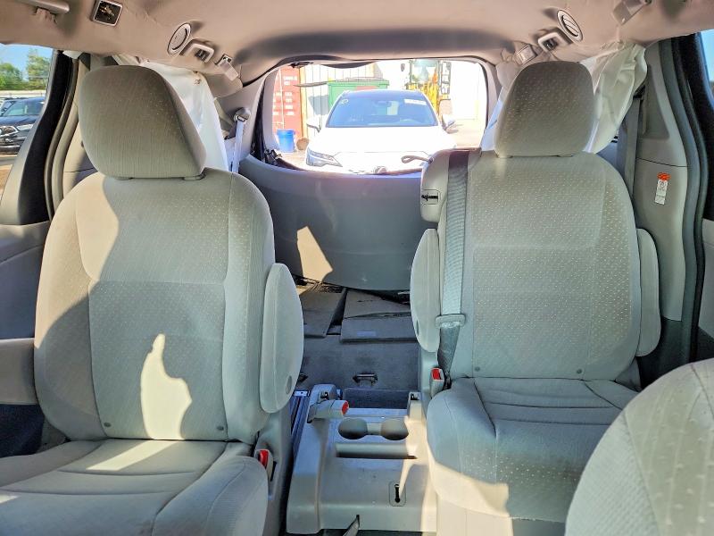 Aukcja sprzedaży 2018 Toyota Sienna, vin: 5TDKZ3DC5JS926381, numer aukcji: 61812636