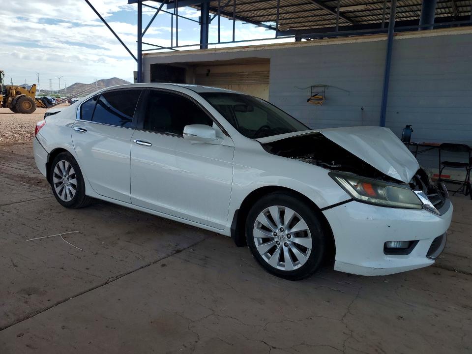 2015 Honda Accord მანქანა იყიდება აუქციონზე, vin: 1HGCR2F81FA155530, აუქციონის ნომერი: 61176716