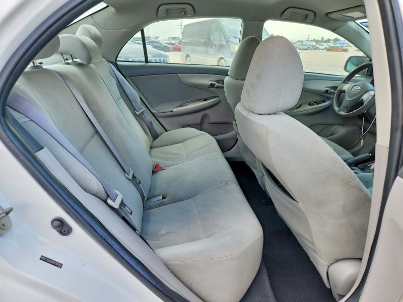 58702296 :رقم المزاد ، 2T1BU4EE6AC380980 vin ، 2010 Toyota Corolla مزاد بيع