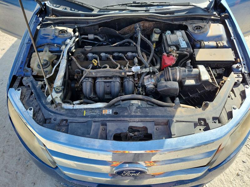 60084276 :رقم المزاد ، 3FAHP0JA4AR357663 vin ، 2010 Ford Fusion مزاد بيع
