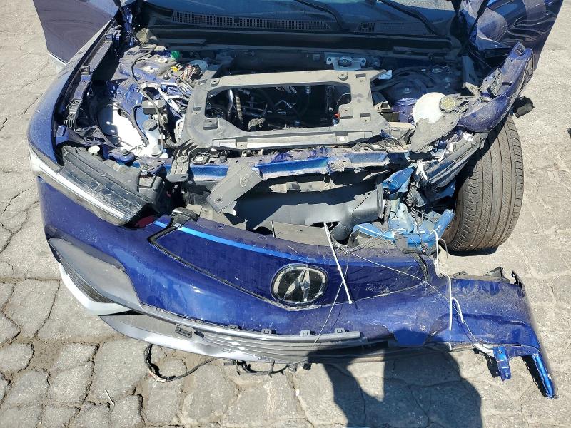 60892646 :رقم المزاد ، 4W5KHMRK3RZ505801 vin ، 2024 Acura Zdx مزاد بيع